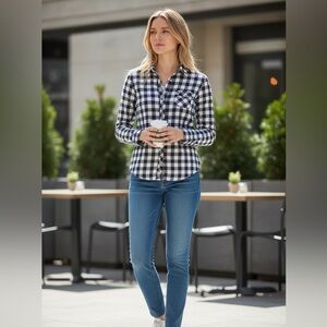 Hollister Navy White Gingham Plaid Button Down Shirt Small